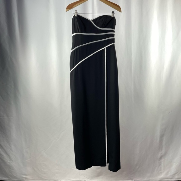 David Meister Straplesss Long Gown‎ in Black Size 6 - Picture 2 of 9